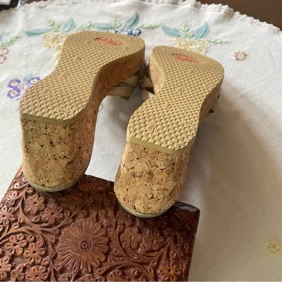 Salpy Handmade Leather w/ Cork Wedge Sandal. Beaded Detaing. Size 9 - Picture 6 of 15